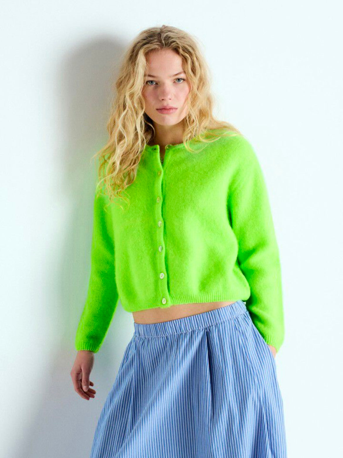 American Vintage Vitow Cardigan Apple Fluro